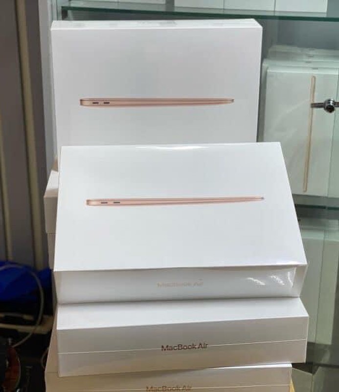 Wholesale Macbook Air Liquidation Pallets - Image 2